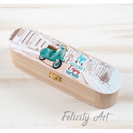 Μπομπονιέρα Βάπτισης Ξύλινη Κασετίνα με Θέμα Βέσπα