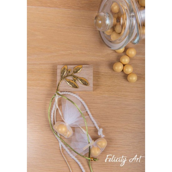 Μπομπονιέρα γάμου Μεταλλική Κλαδί Ελιάς πάνω σε Βάση από Φυσικό ξύλο Μπομπονιέρα γάμου Μεταλλική Κλαδί Ελιάς πάνω σε Βάση από Φυσικό ξύλο